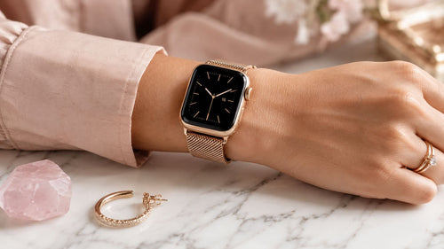 Perfecting Your Gold Apple Watch with Rose Gold Band Look