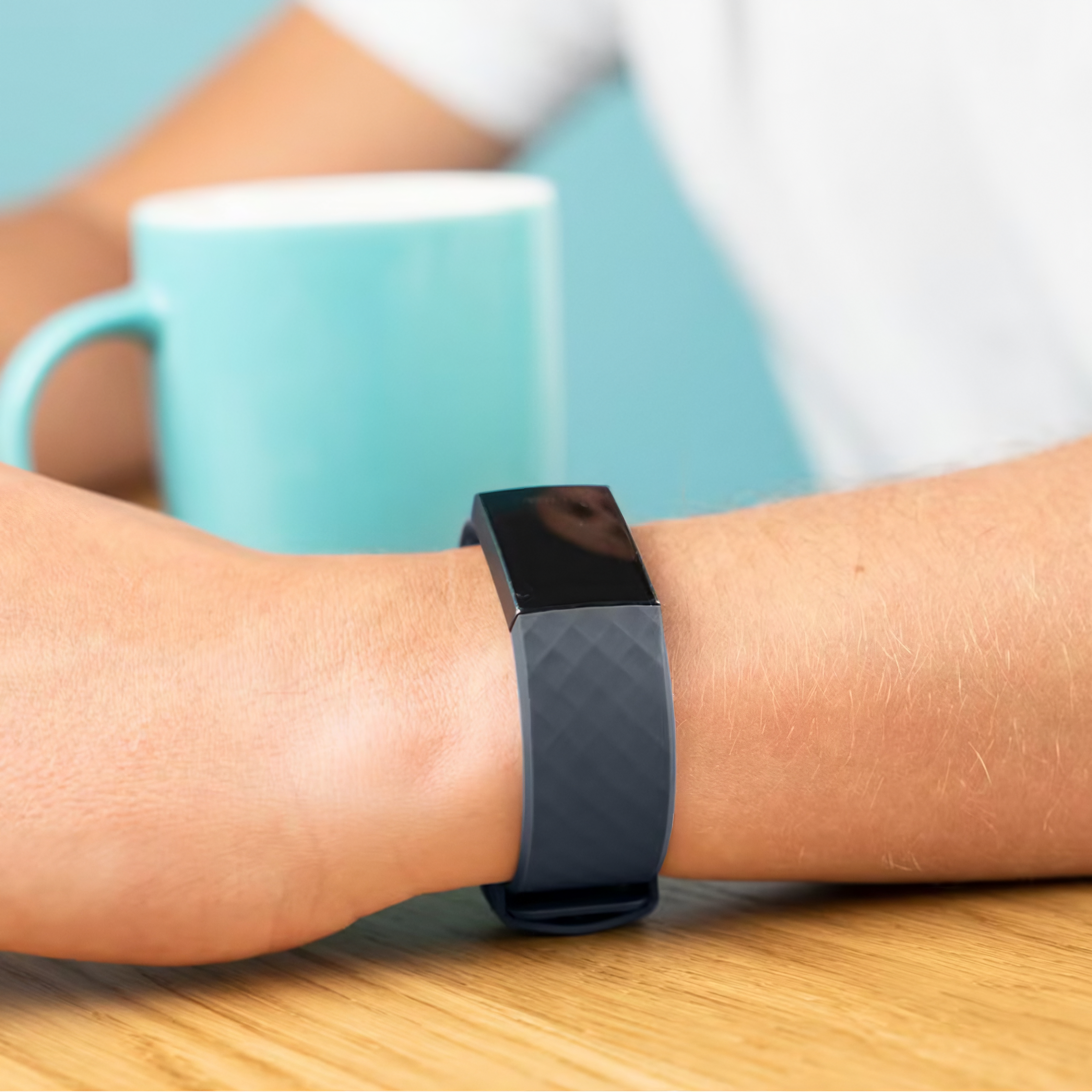 Ridge — Textured Silicone Band (Black) — Fitbit Charge 5/6