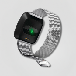 Image of Nova — Magnetic Milanese (Silver) — Fitbit Versa 3/4