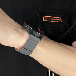 Image of Rovan — Magnetic Loop (Black & Orange) — Quick Release