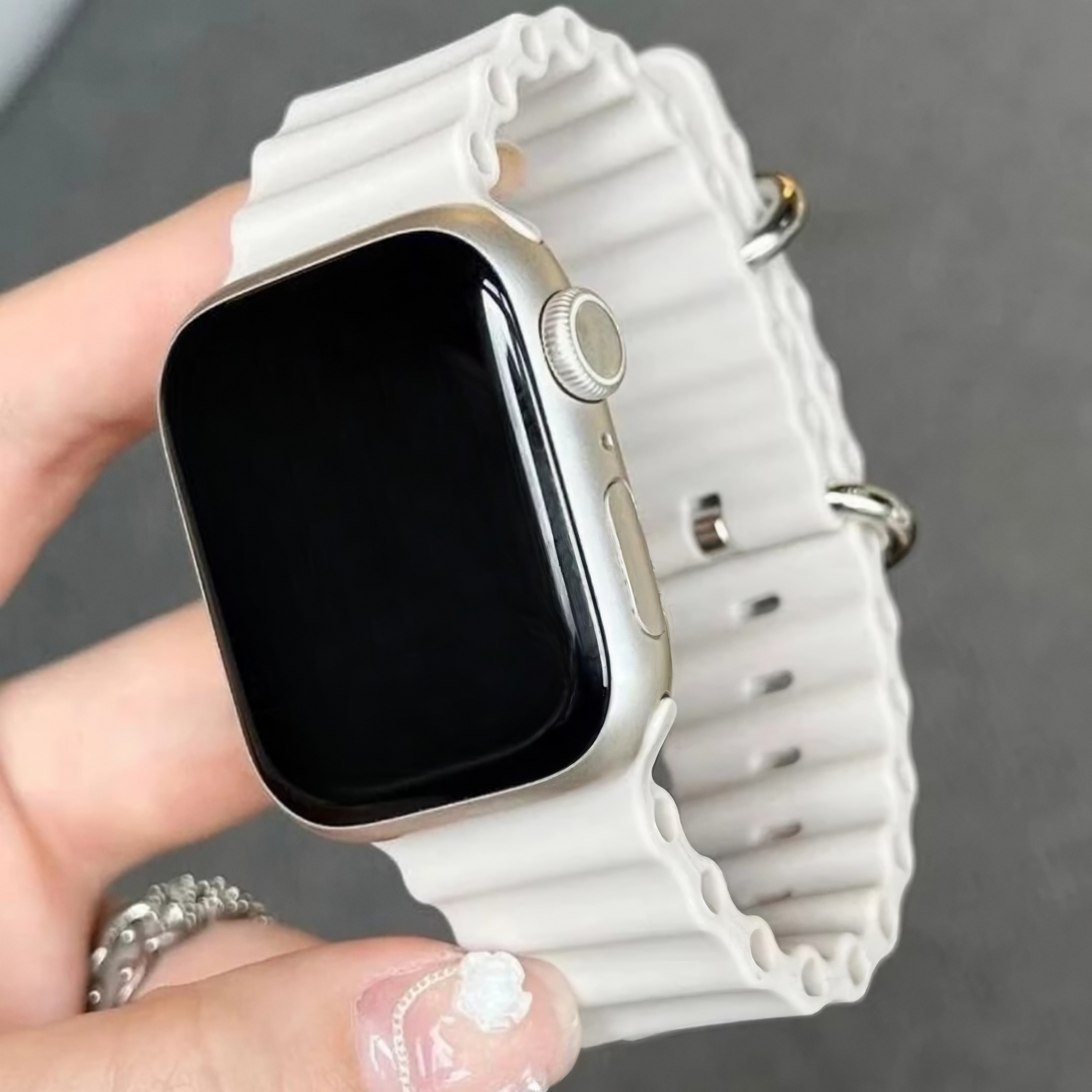 Tide — Sport Band (Black) — Apple Watch