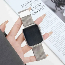 Image of Vayra — Magnetic Milanese (Black) — Apple Watch