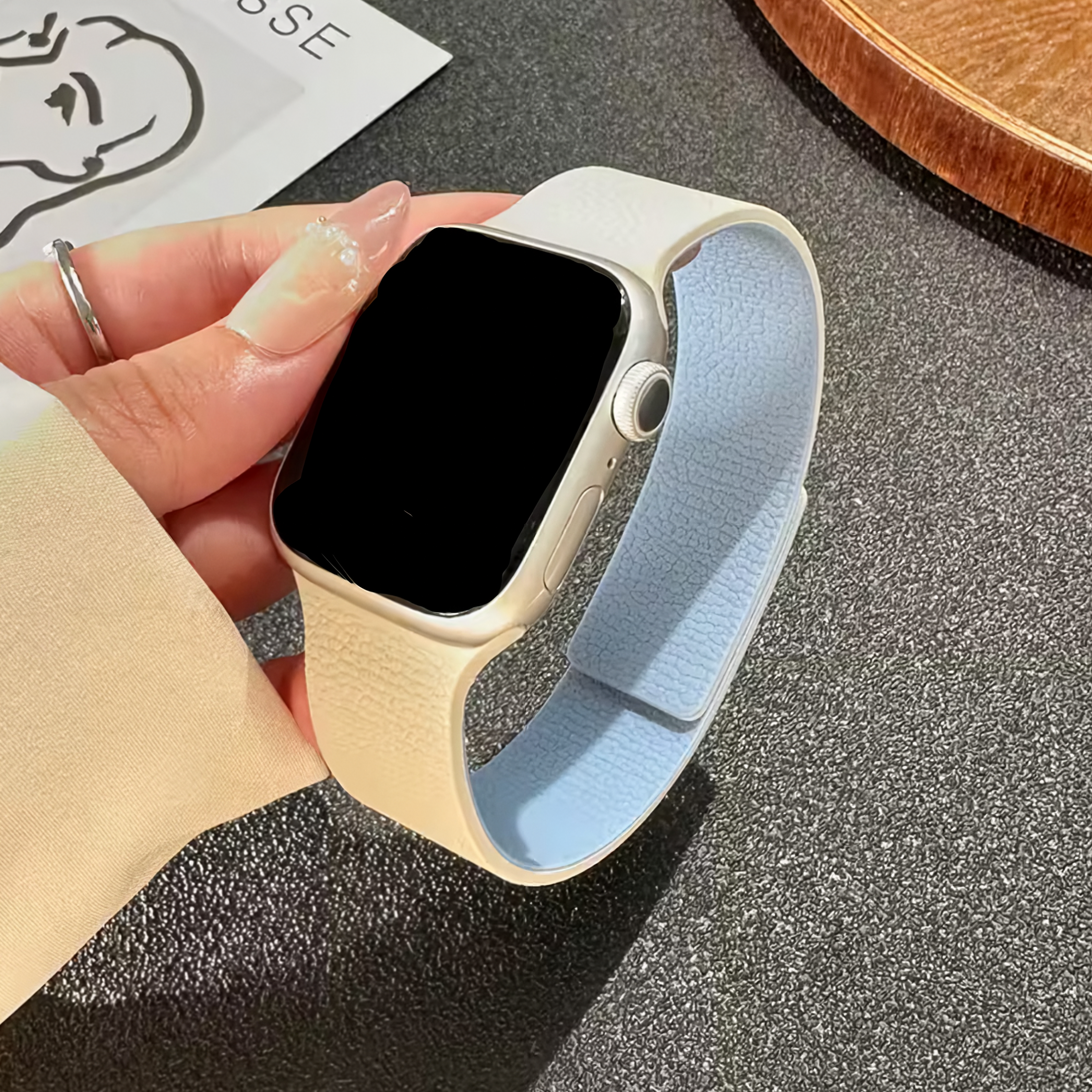 Sera — Magnetic Loop (Ivory) — Apple Watch