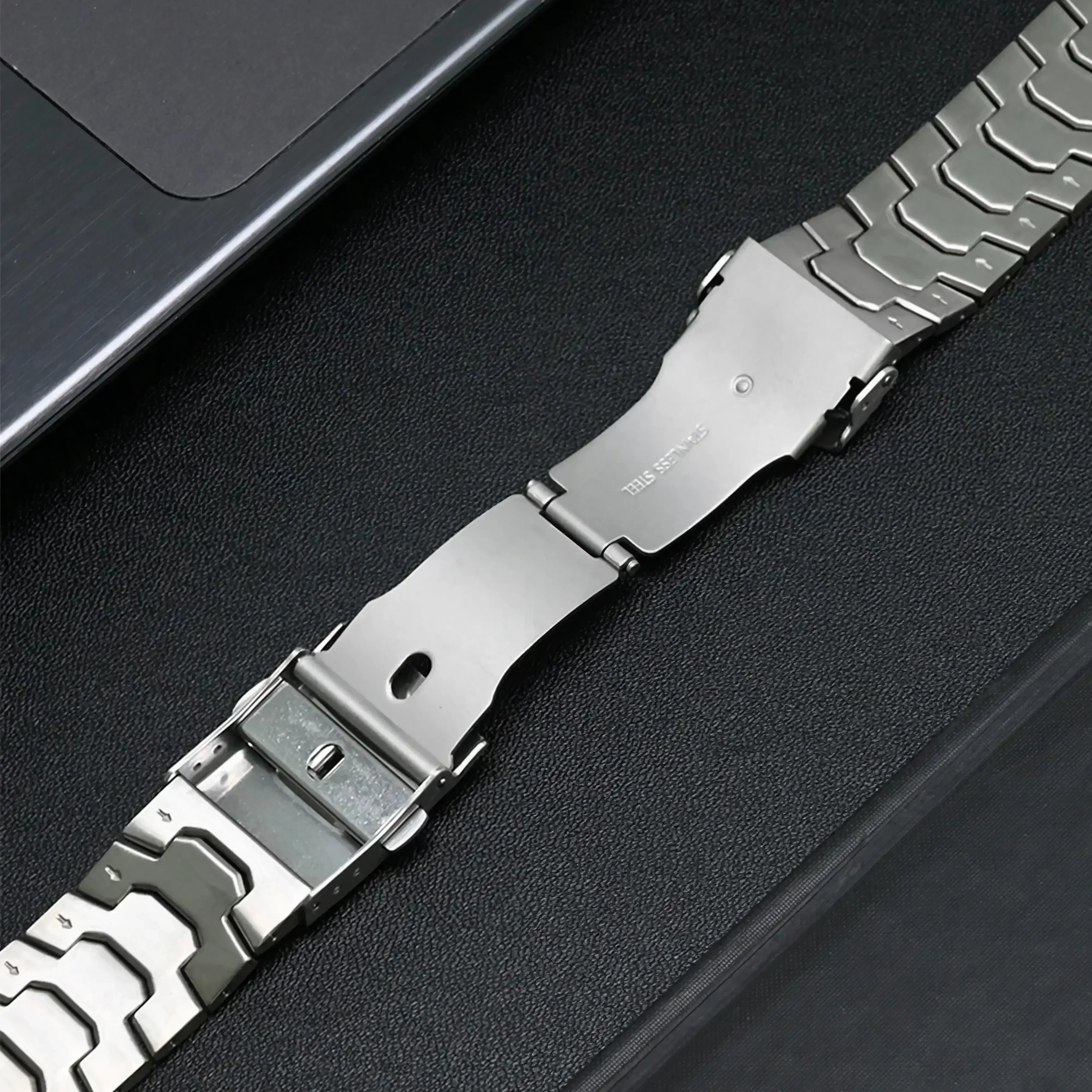 Image of Kryos — Stainless Link — Galaxy Watch Ultra