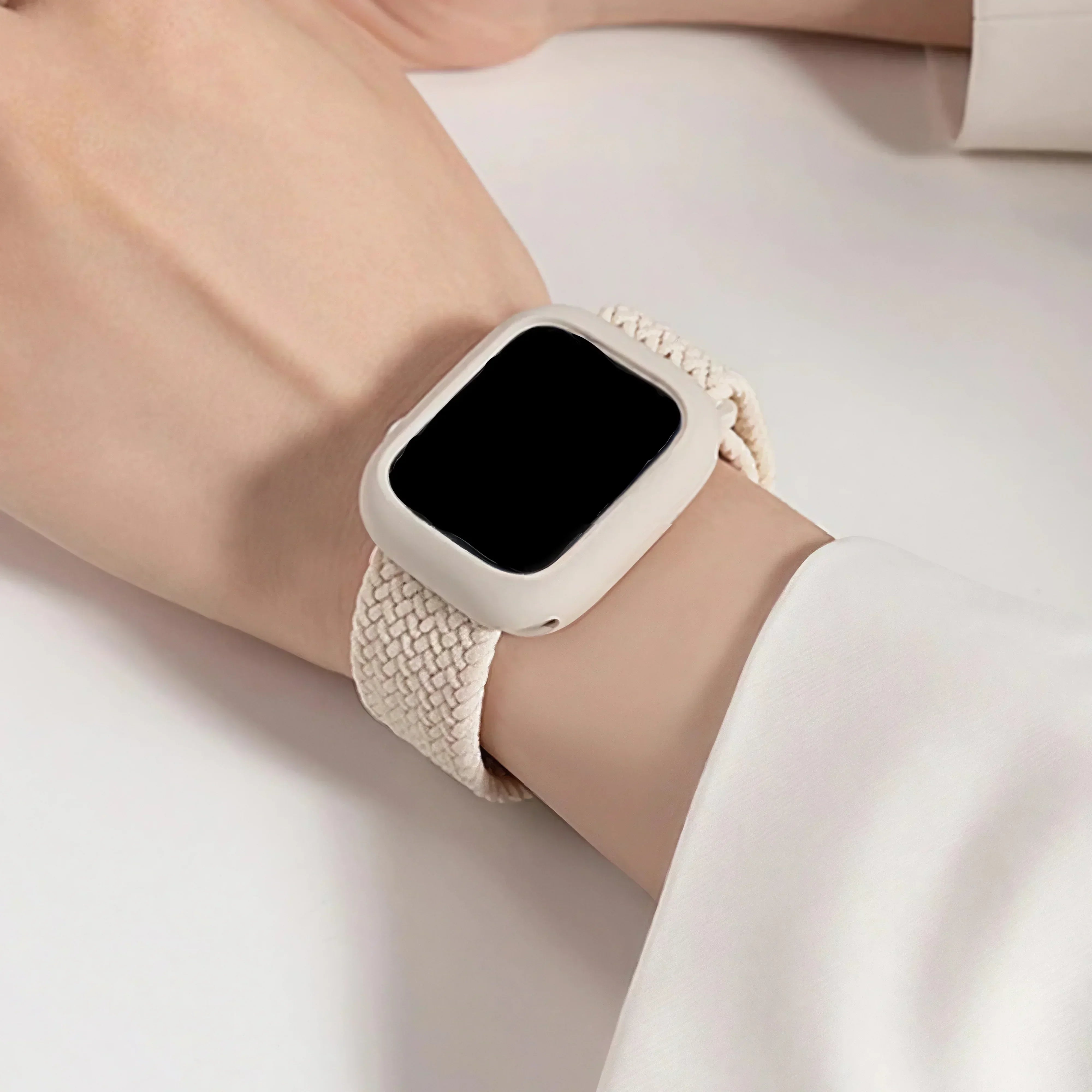 Neris — Braided Loop (Red) — Fitbit Versa 3/4 & Sense 1/2 - Nothing but Bands