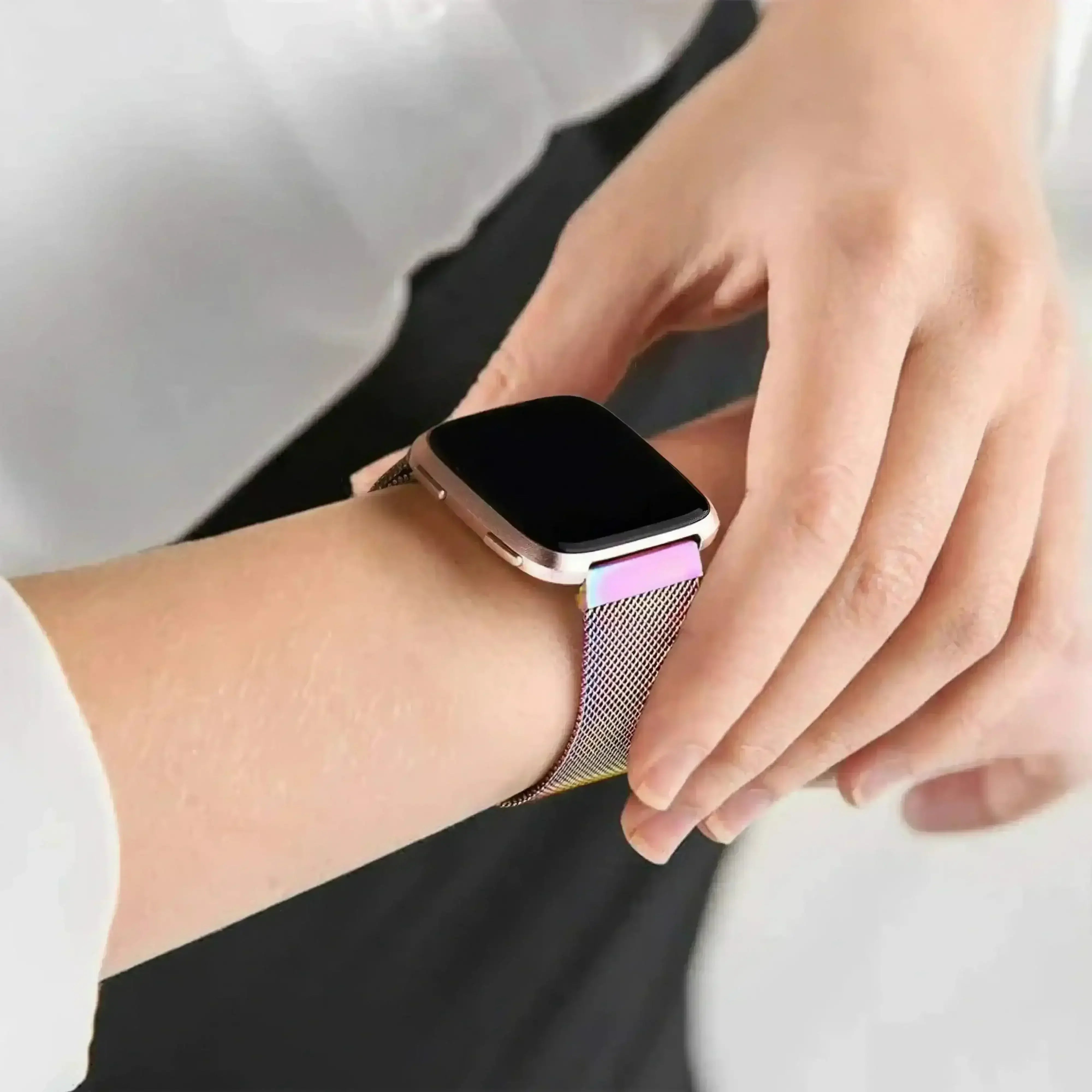 Image of Nova — Magnetic Milanese — Fitbit Versa 3/4 & Sense 1/2