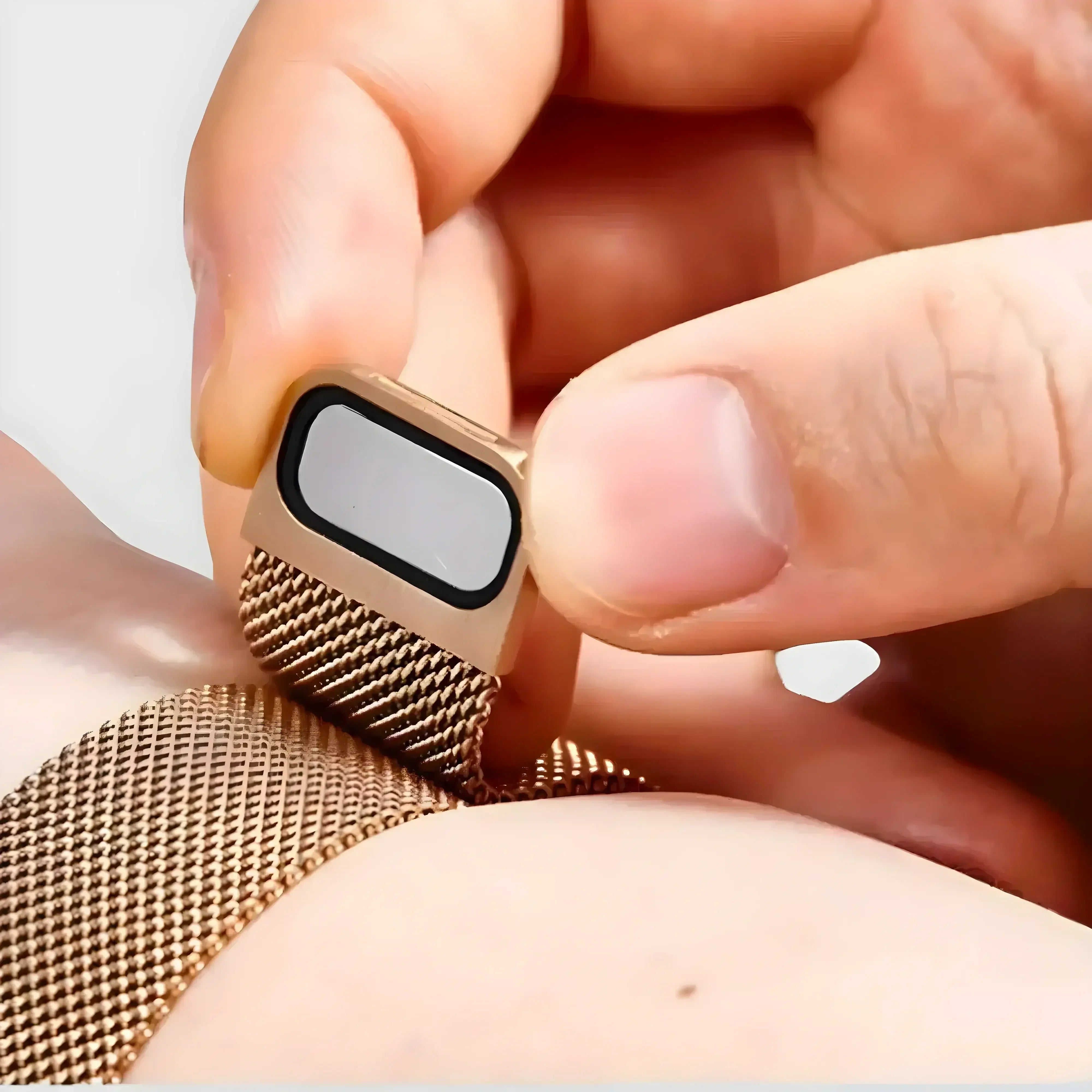 Image of Orivo — Magnetic Milanese — Fitbit Charge 5/6