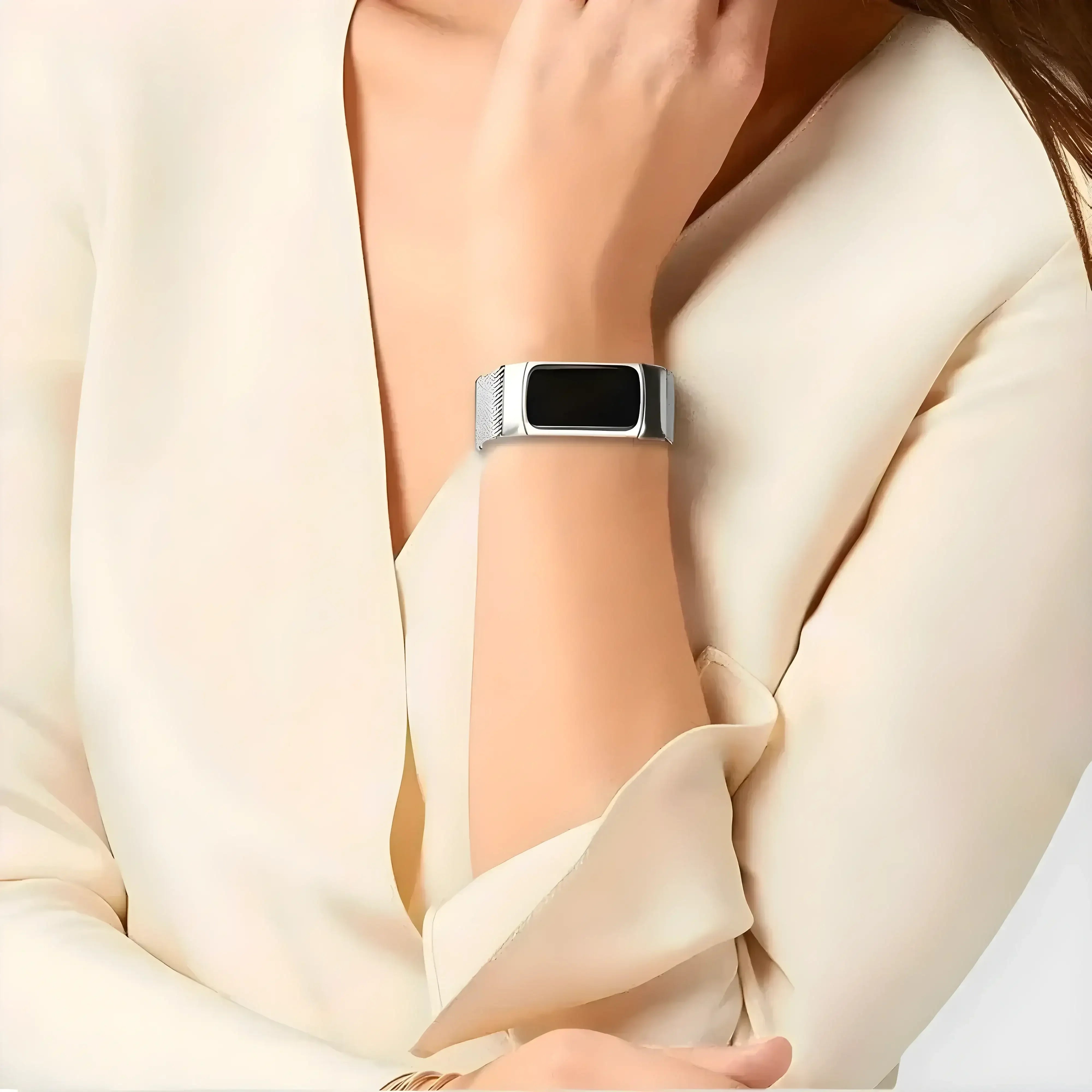 Image of Orivo — Magnetic Milanese (Black) — Fitbit Charge 5/6
