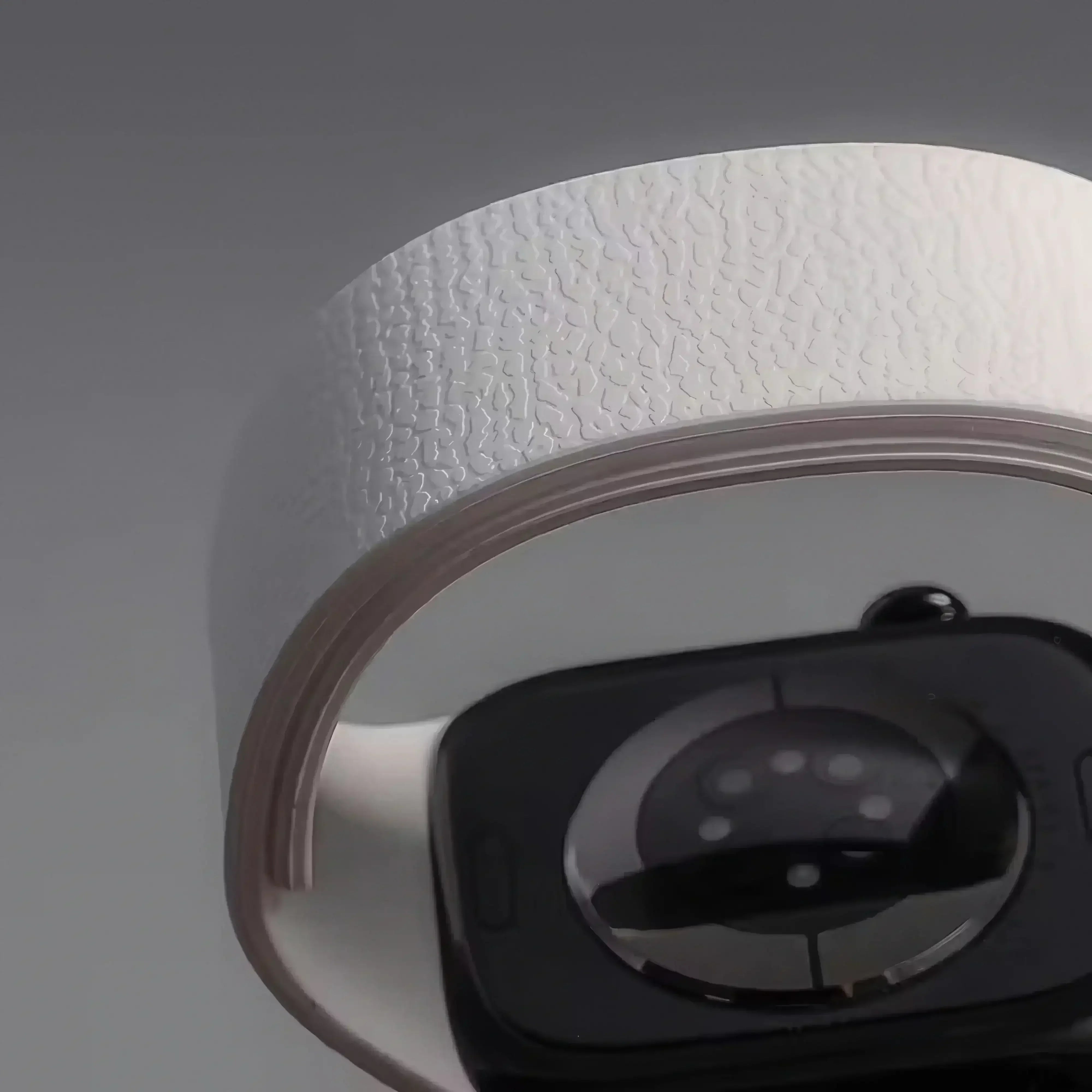 Image of Sera — Magnetic Loop (Ivory) — Apple Watch - Nothing but Bands