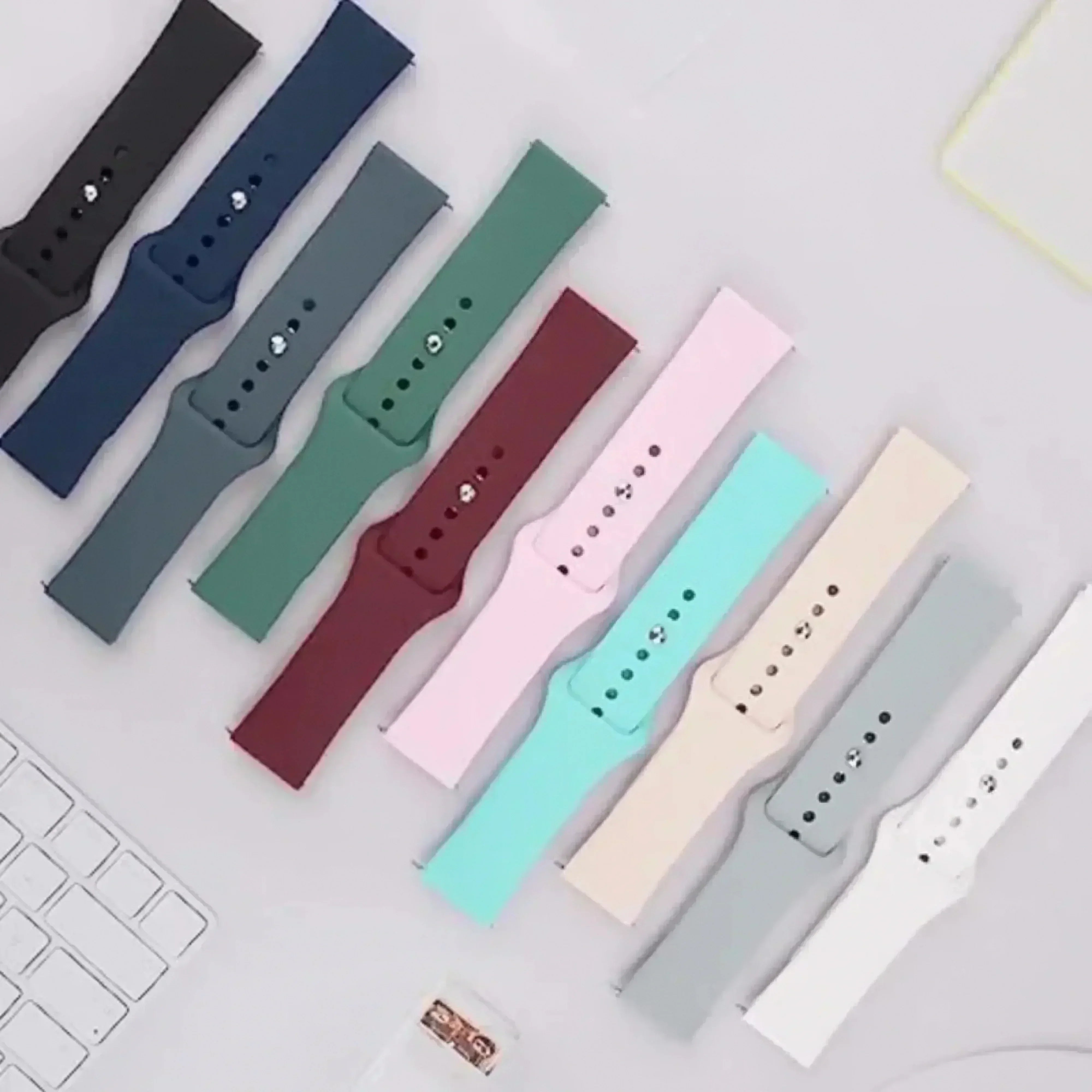 Vornis — Silicone Sport Band (Light Pink) — Quick Release 22mm - Nothing but Bands