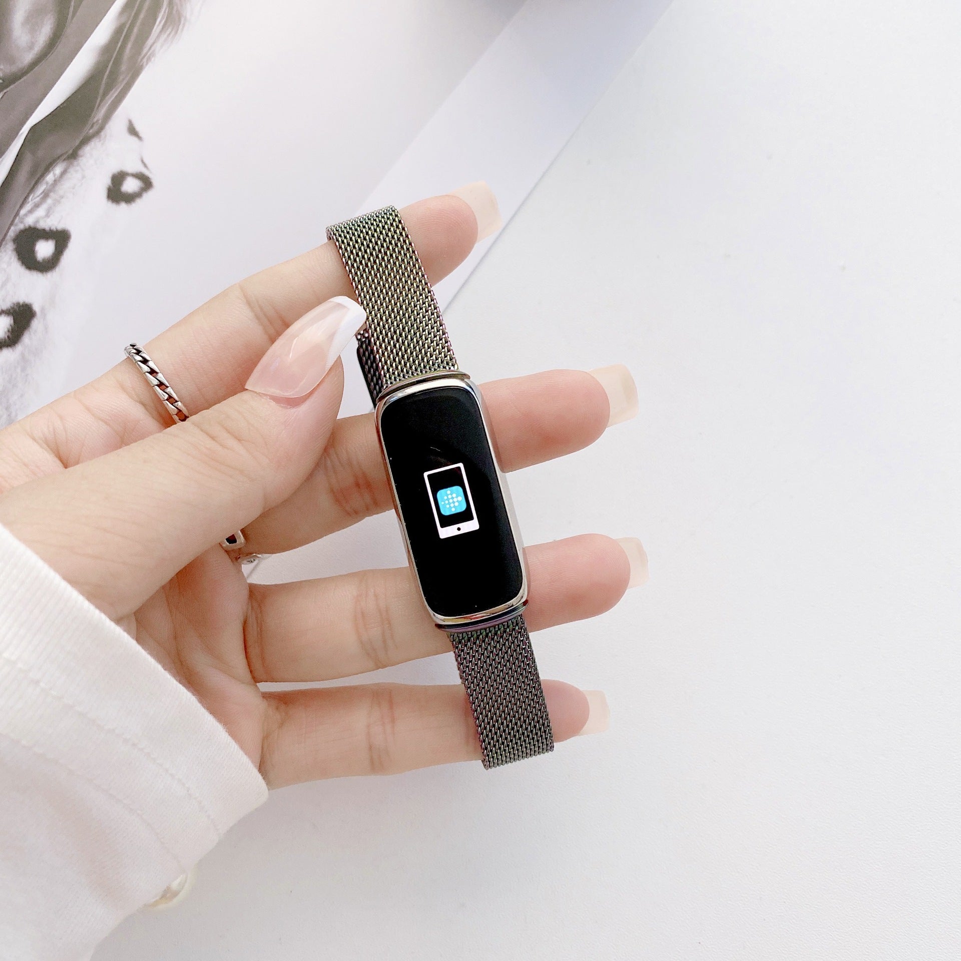 Image of Solin — Magnetic Milanese Strap — Fitbit Luxe